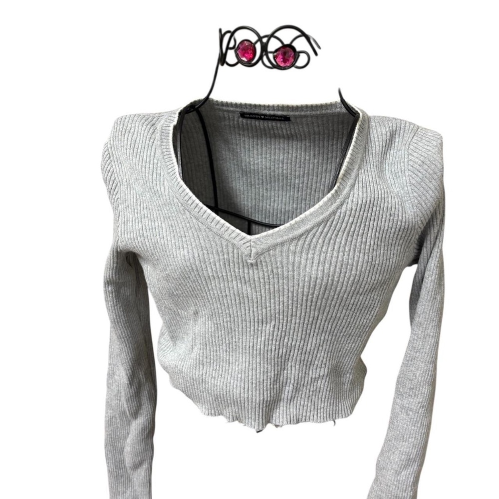 Brandy Melville Gray Ribbed Sweater